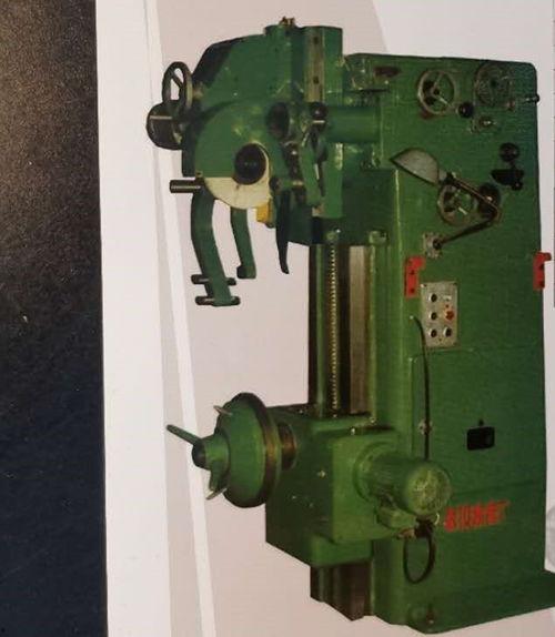 国产锯片磨床视频,高效精密加工的视觉盛宴 第3张 国产锯片磨床视频,高效精密加工的视觉盛宴 第3张